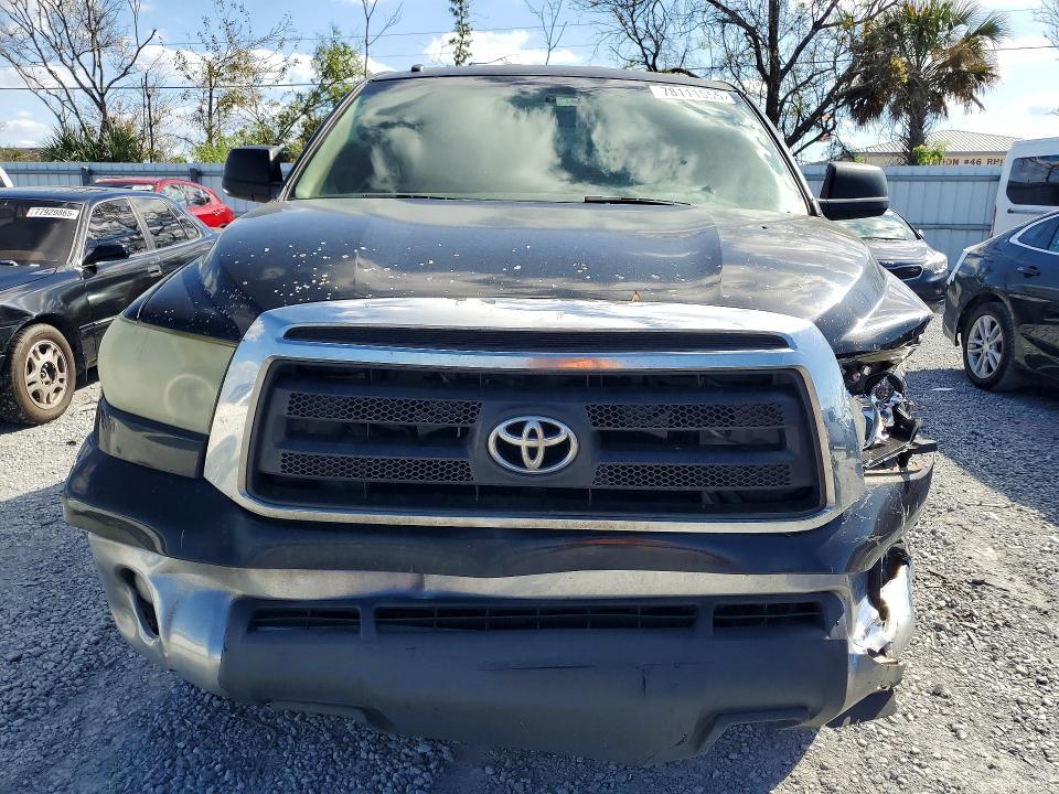 2010 Toyota Tundra Double cab SR5