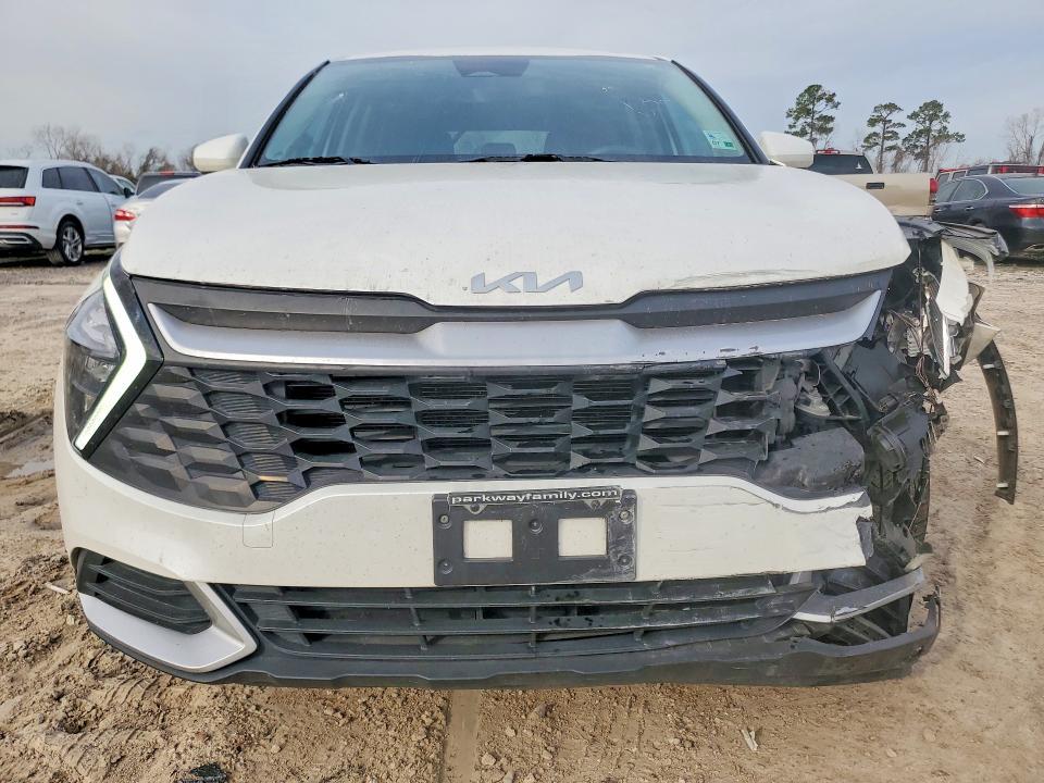 2023 KIA Sportage lx