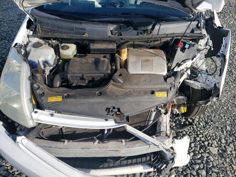2004 Toyota Prius Base