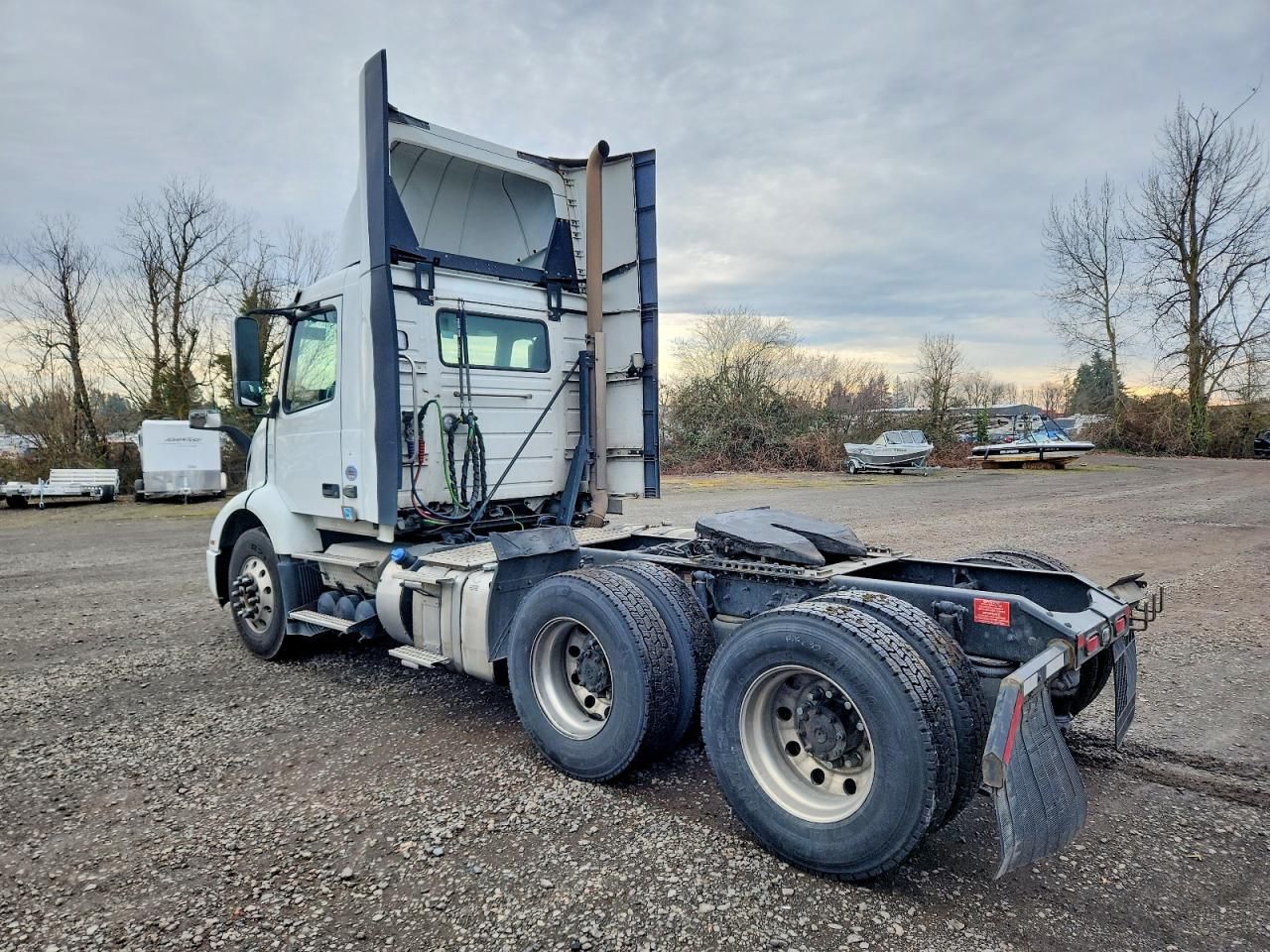 2020 Volvo VNR Semi Truck