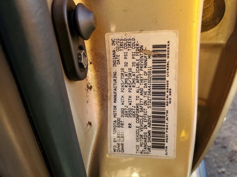 2001 Toyota Sequoia SR5