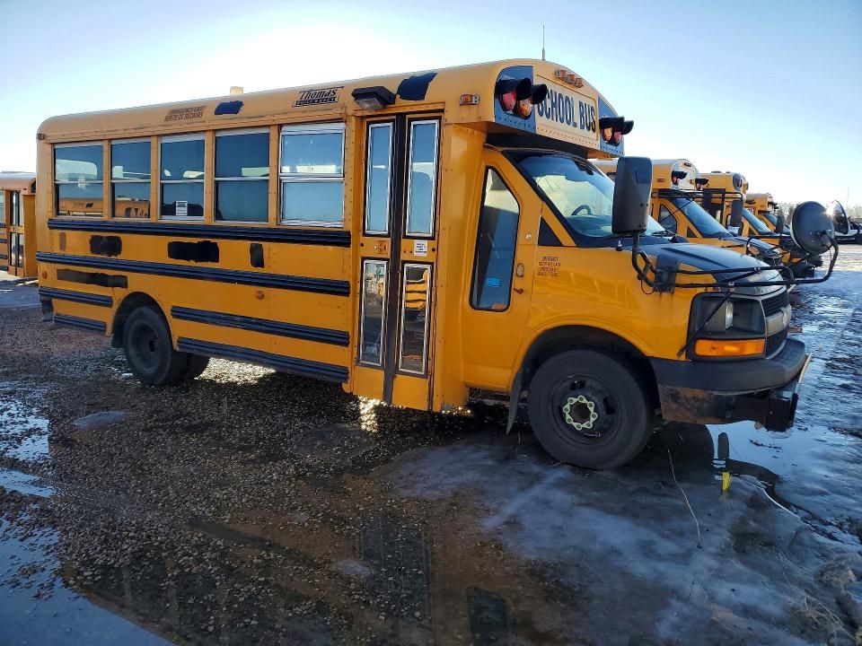 2010 Chev 2010 Thomas Minotour G4500