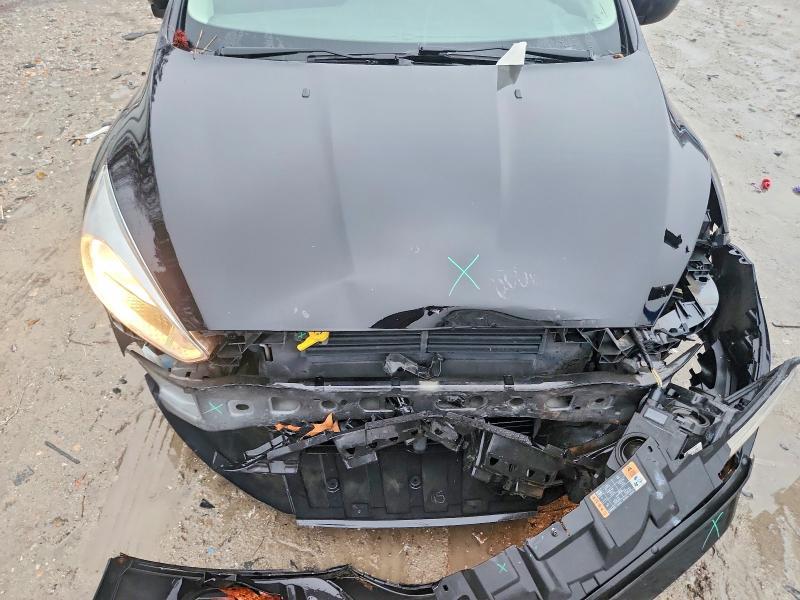 2018 Ford Focus s