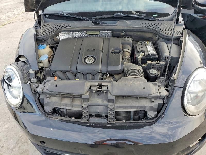 2013 Volkswagen Beetle