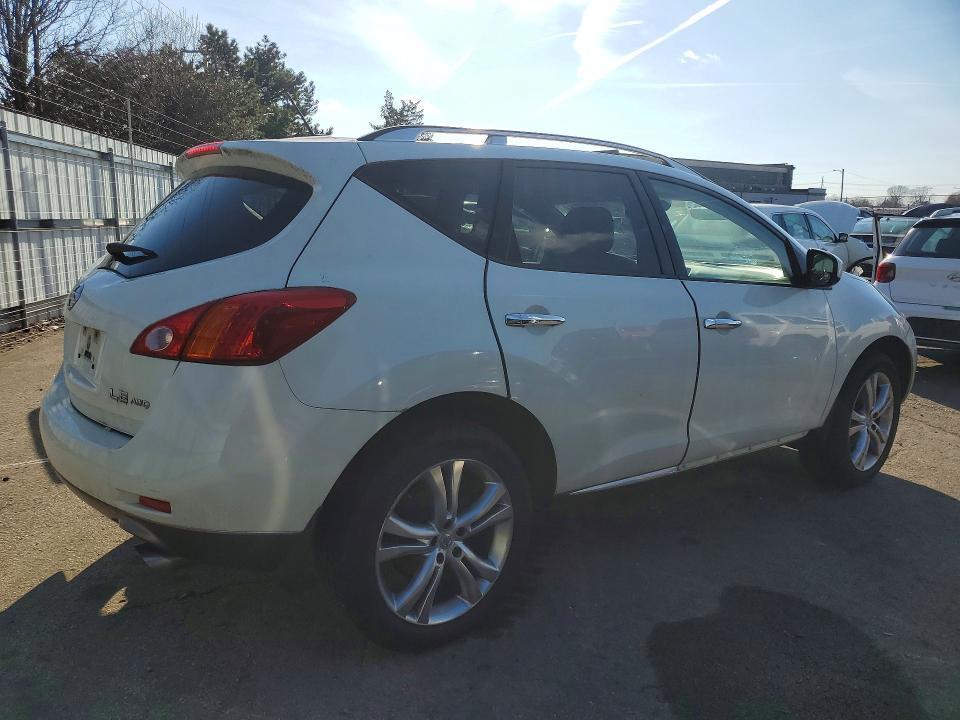 2009 Nissan Murano s