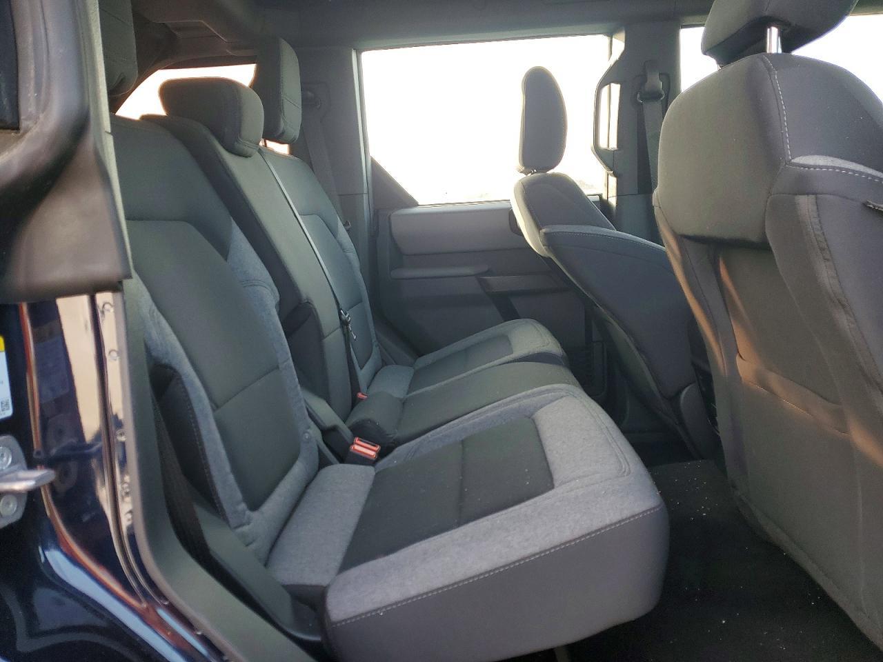 2021 Ford Bronco Base