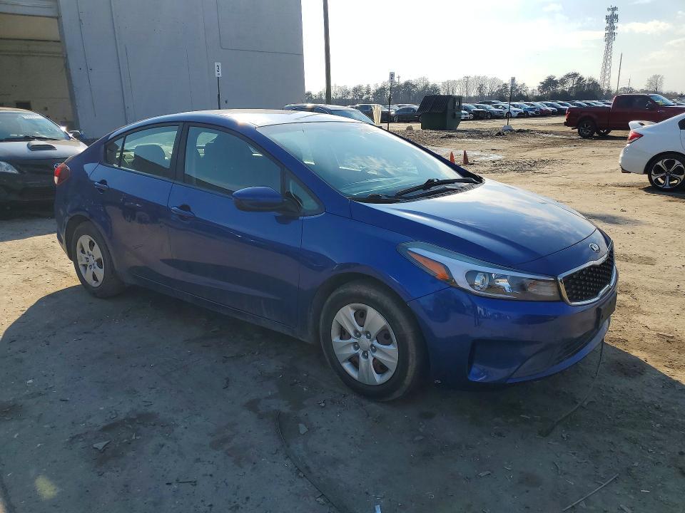 2017 KIA Forte lx