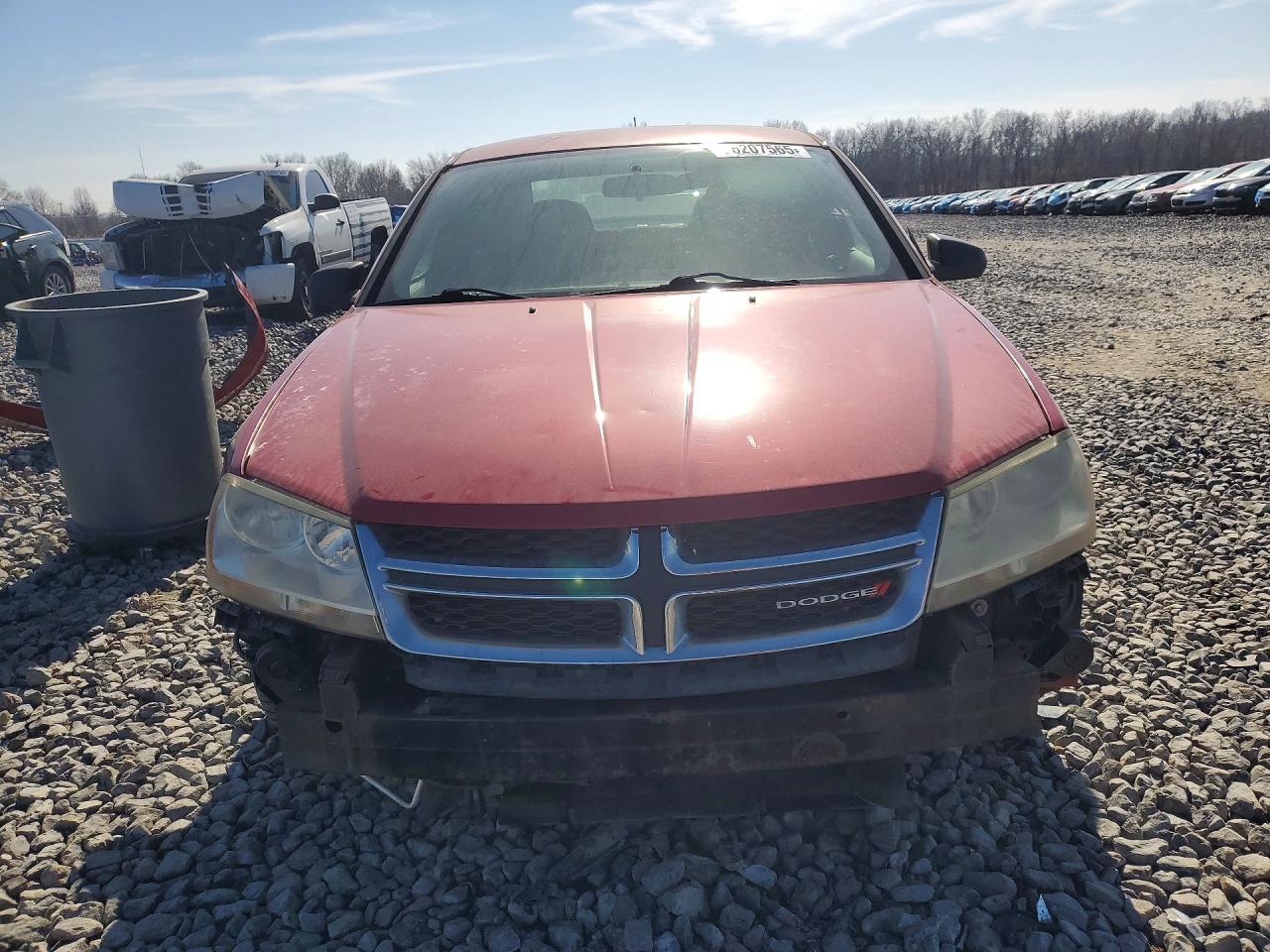 2014 Dodge Avenger se