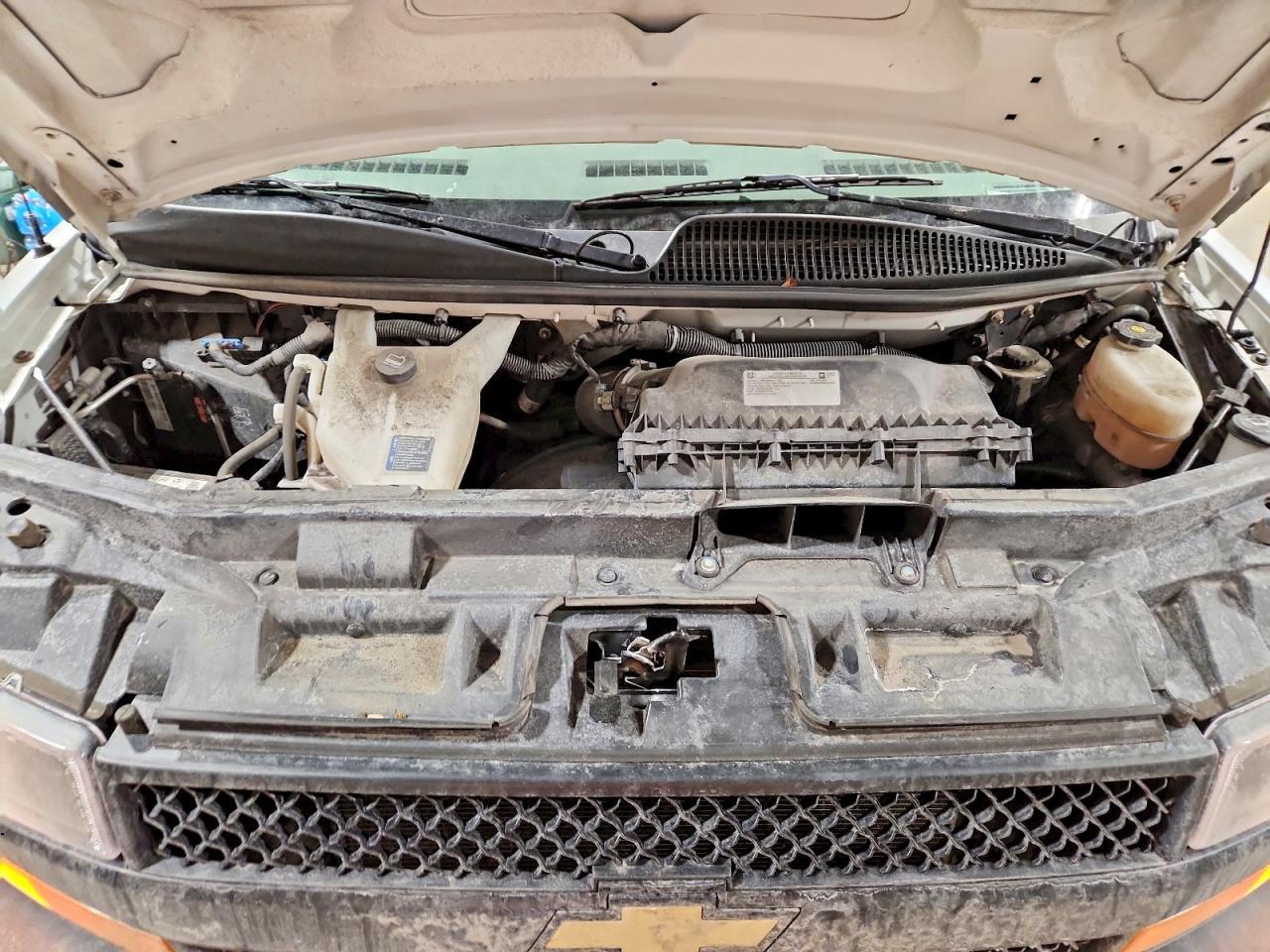 2022 Chevrolet Express G2500