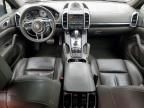 2015 Porsche Cayenne s