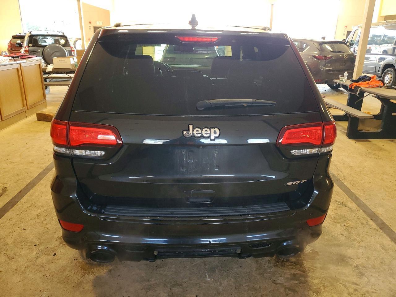 2015 Jeep Grand Cherokee Srt-8