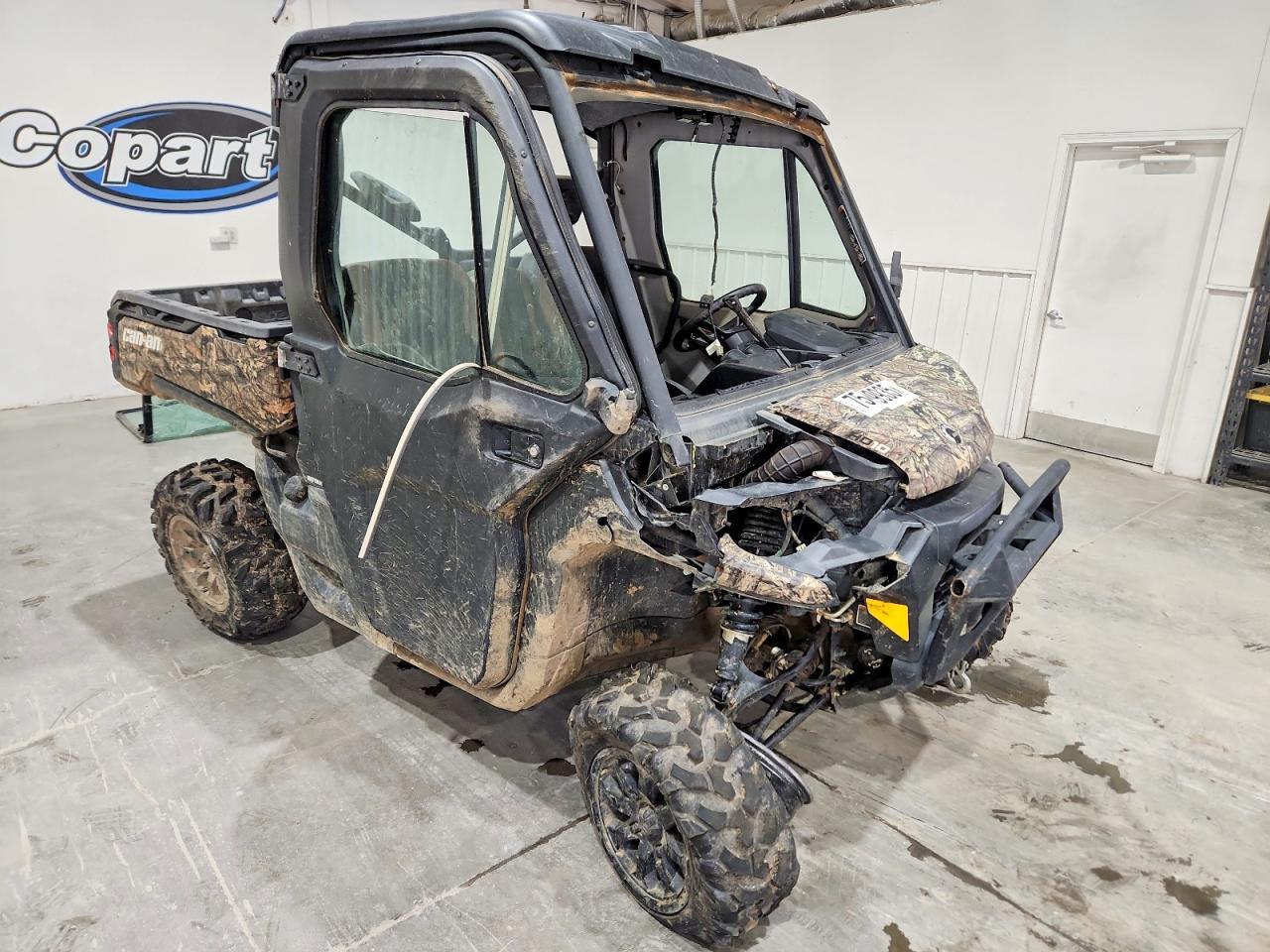 2021 Can-Am Defender-Utility Vehicle