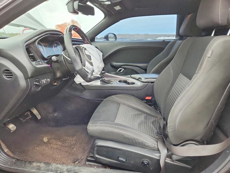 2016 Dodge Challenger sxt