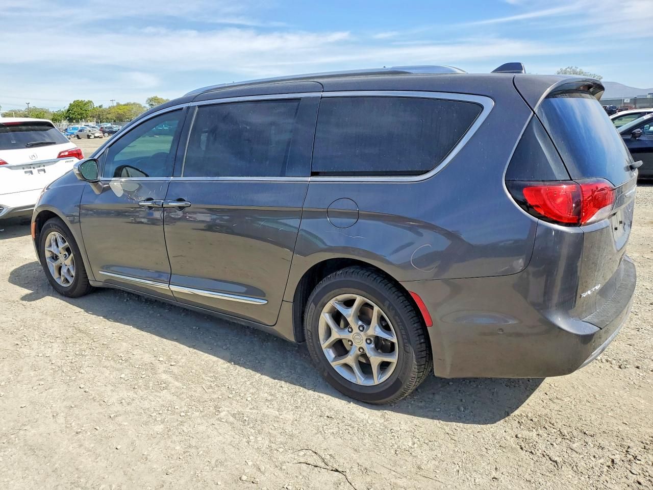 2018 Chrysler Pacifica Limited