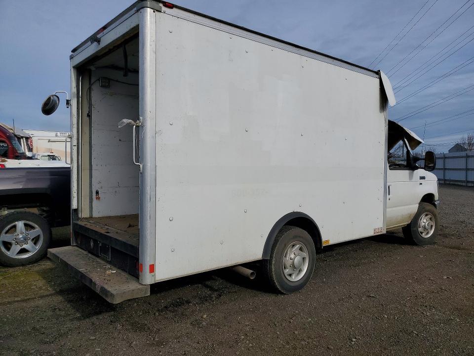 2016 Ford E350 Delivery Truck