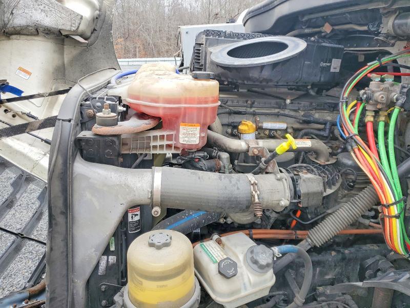 2019 Freigliner 2019 Freightliner Cascadia 116 Semi Truck