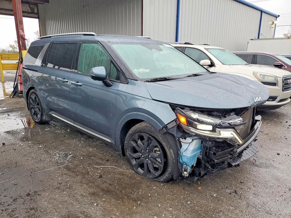 2023 KIA Carnival sx Prestige