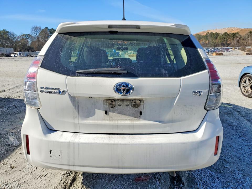 2015 Toyota Prius v