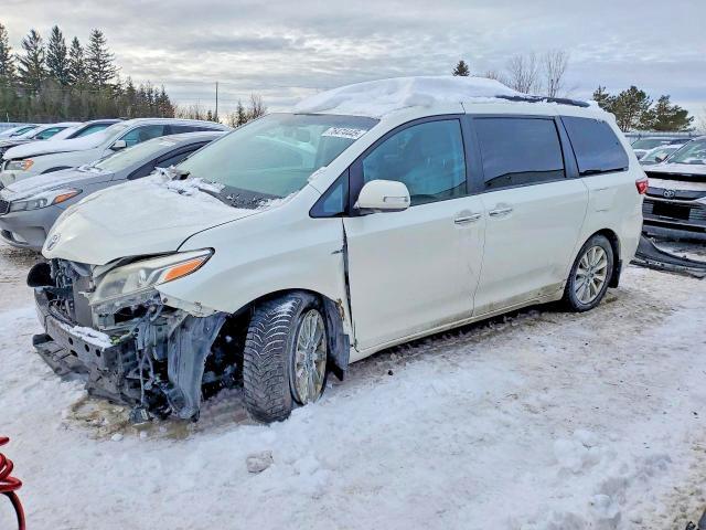2017 Toyota Sienna xle