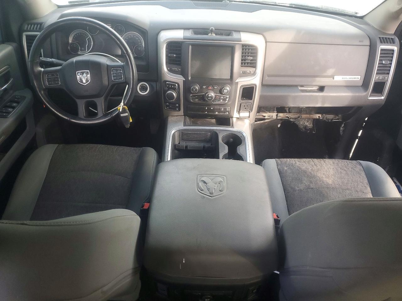 2016 Dodge RAM 1500 SLT