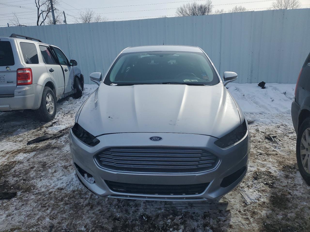 2016 Ford Fusion se