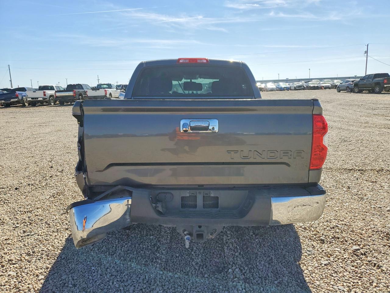 2017 Toyota Tundra SR5