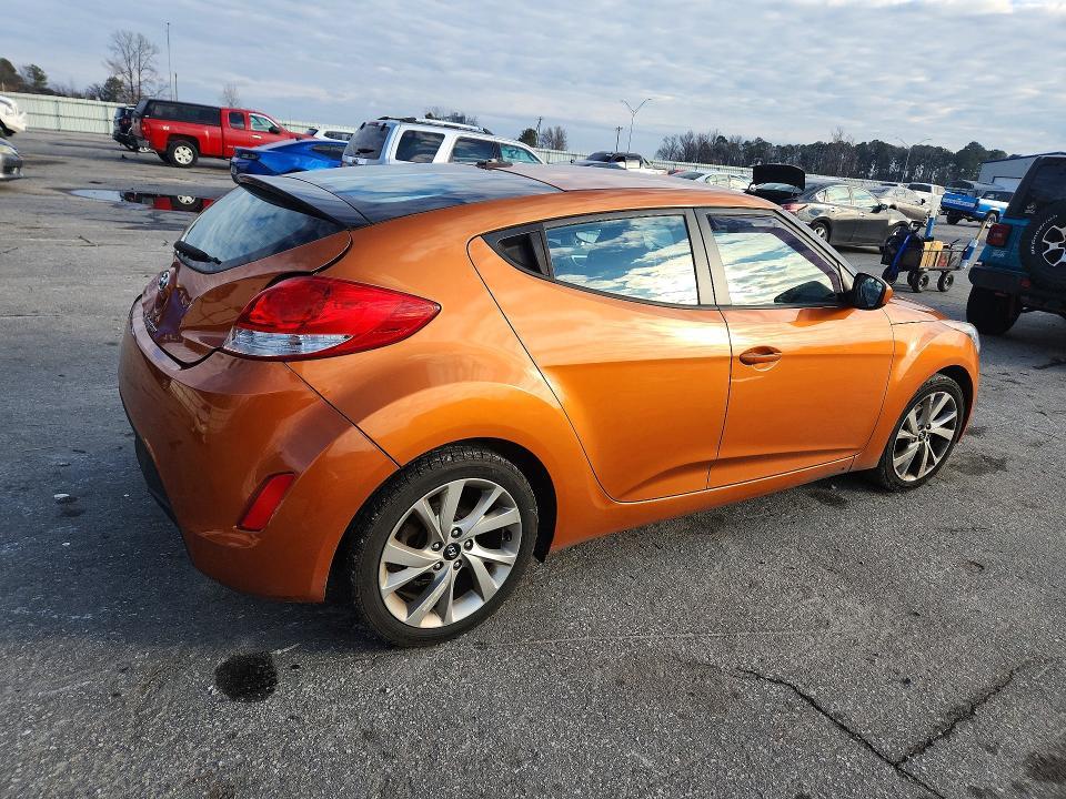 2016 Hyundai Veloster Base