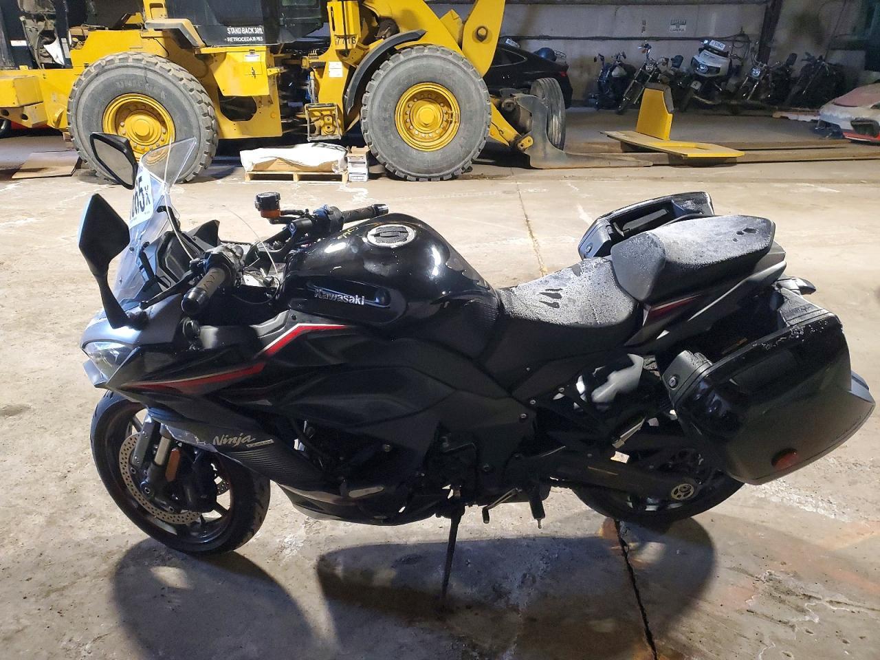 2022 Kawasaki ZX1002 K