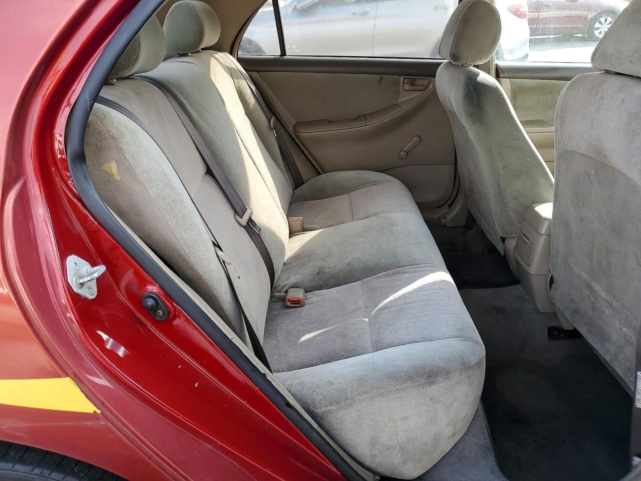 2004 Toyota Corolla ce