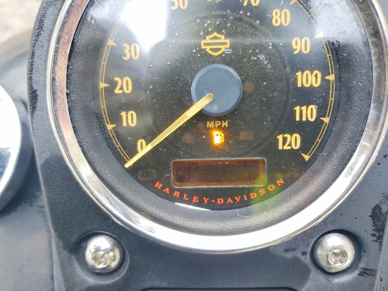 2016 Harley-Davidson Fxdb Dyna Street BOB