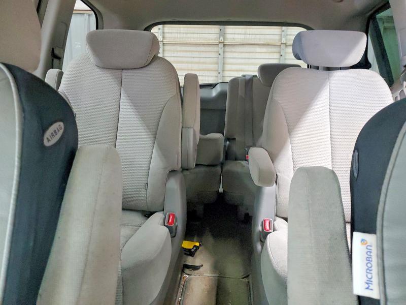 2007 KIA Sedona ex