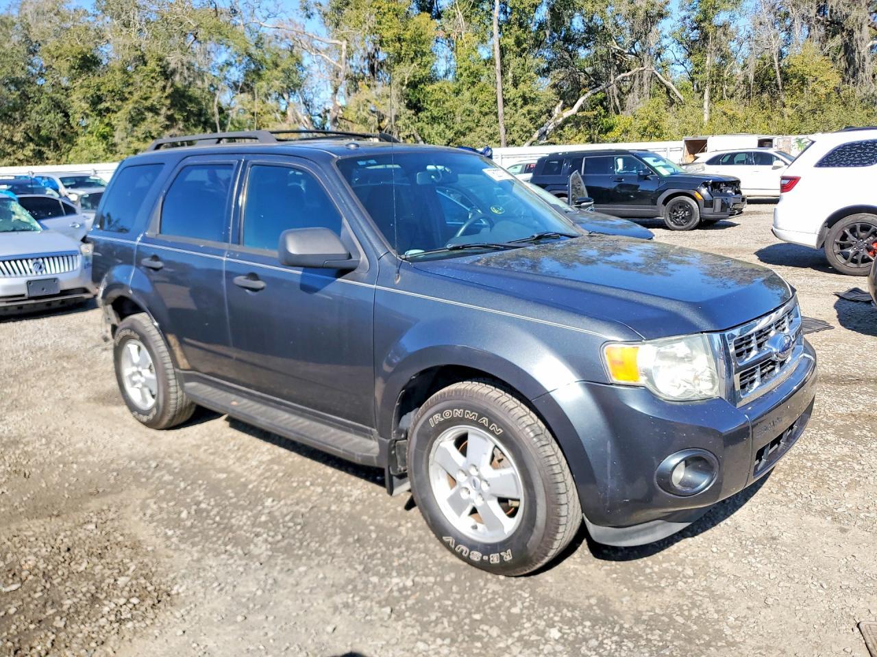 2009 Ford Escape xlt