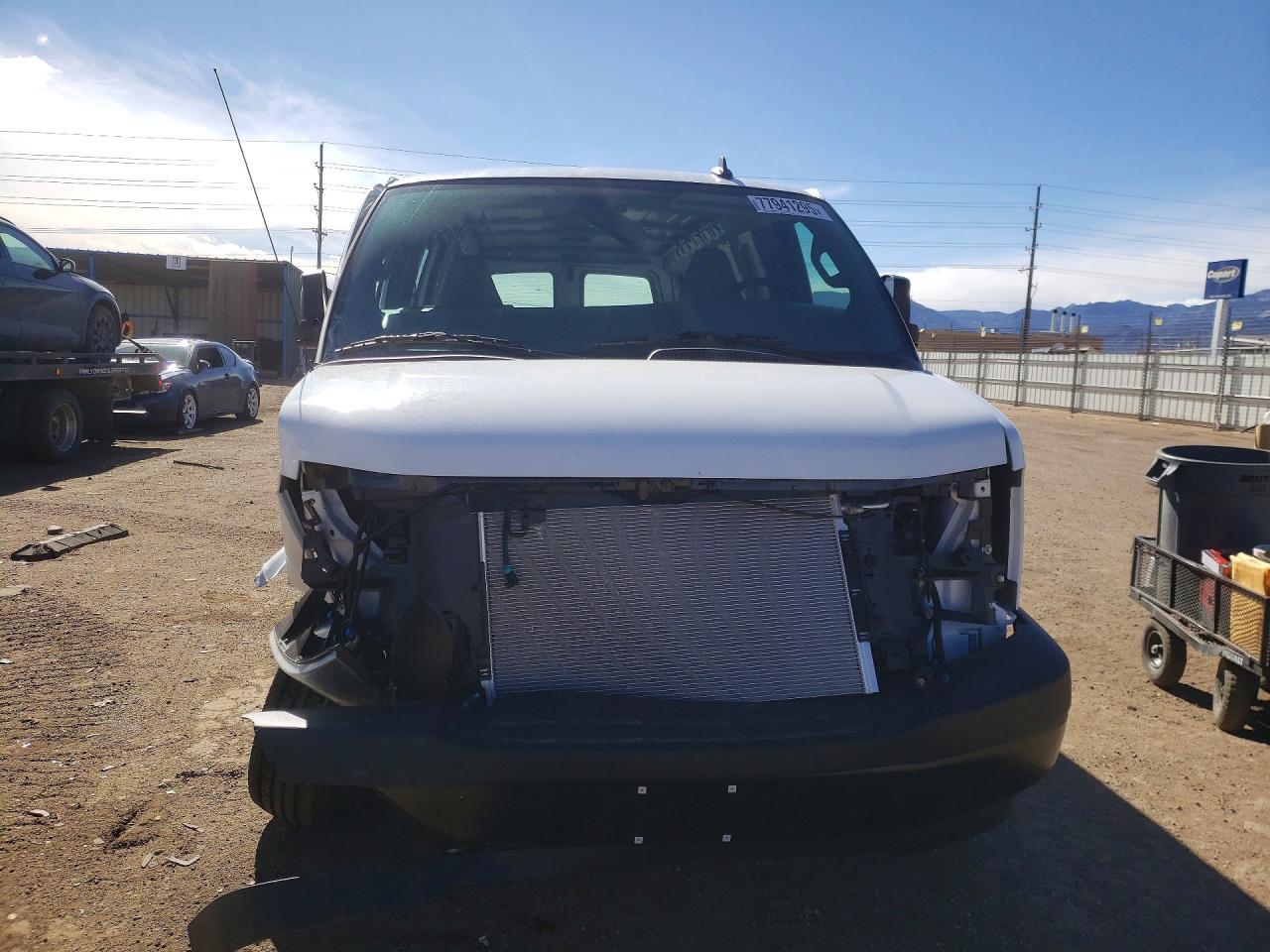 2025 Chevrolet Express G2500