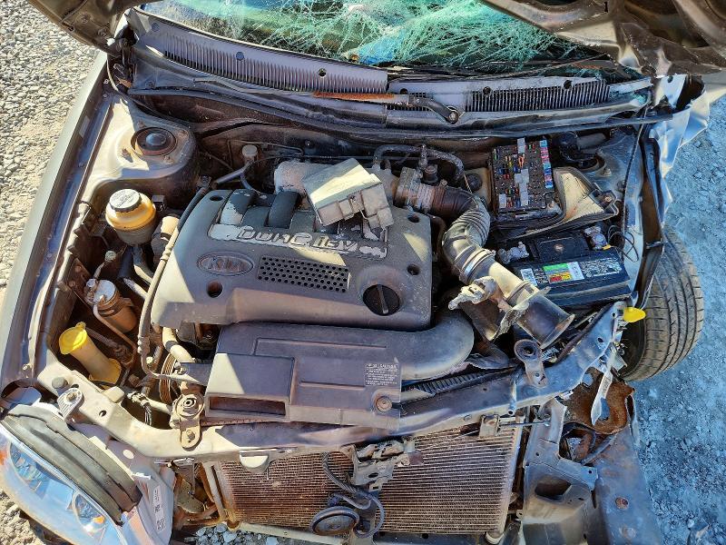 2002 KIA Spectra Base