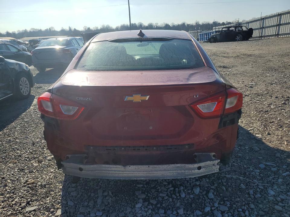 2018 Chevrolet Cruze lt
