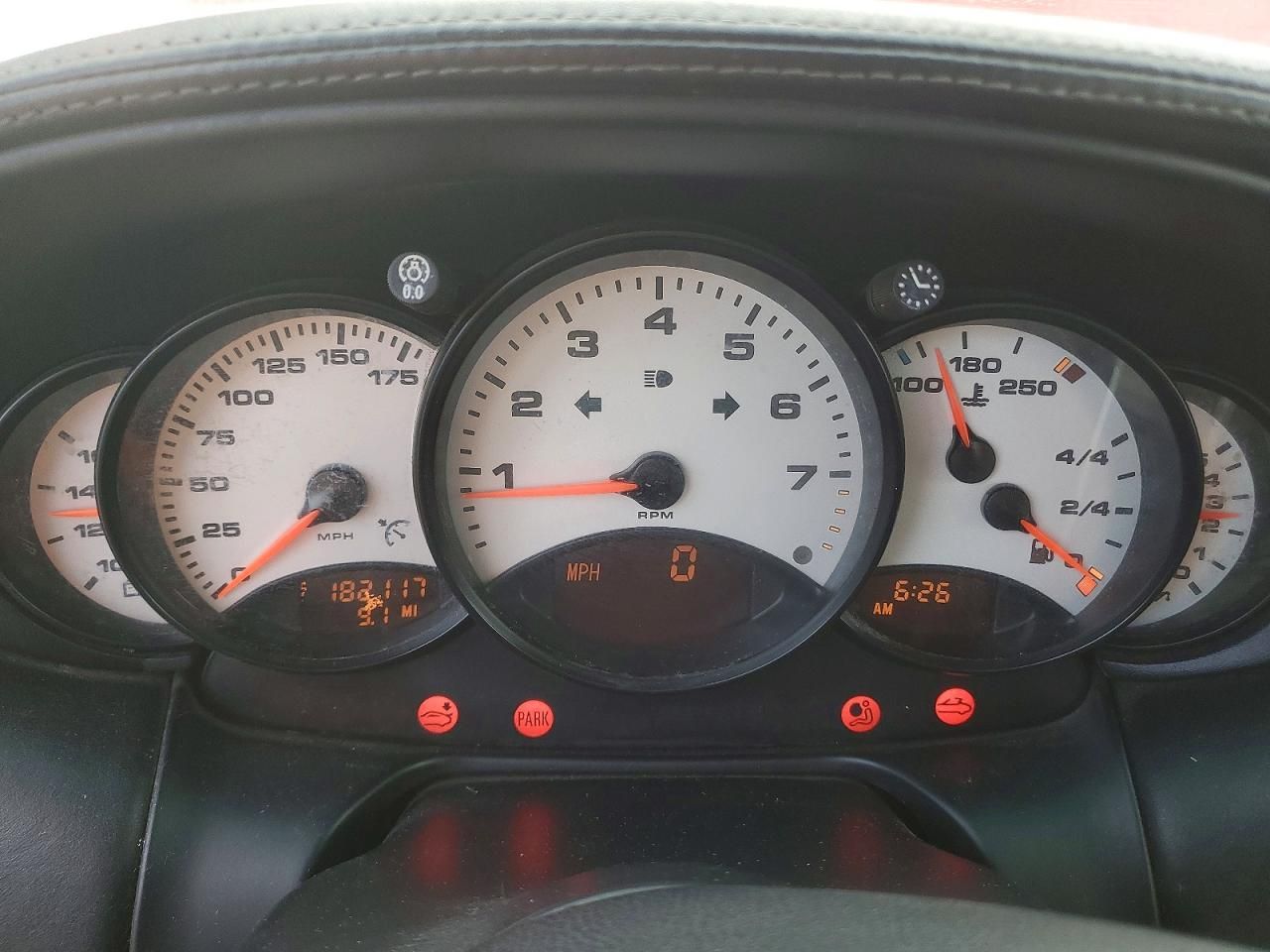 2000 Porsche 911 Carrera 2