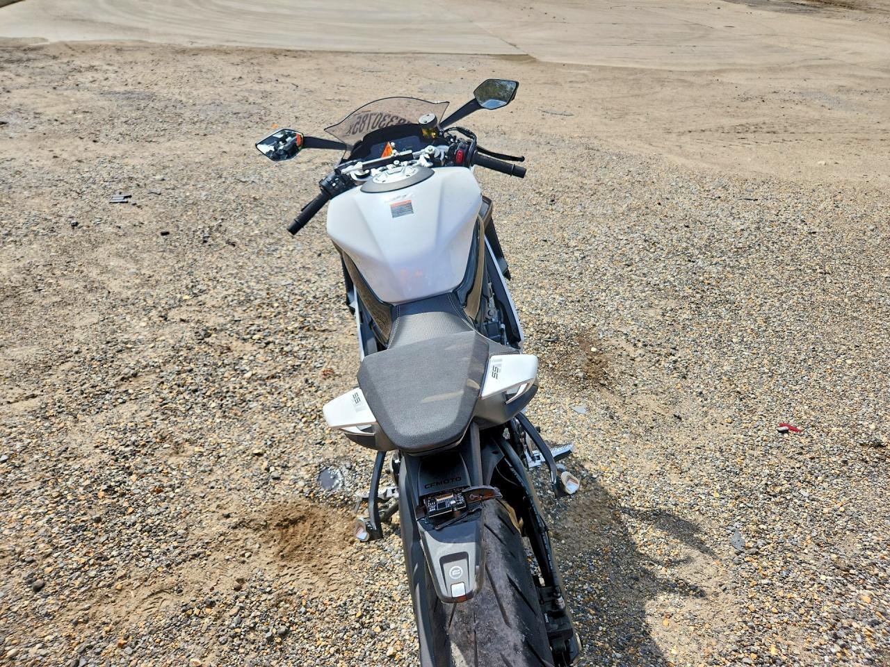 2026 Cf Moto 675SS