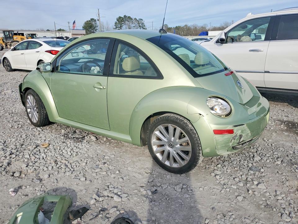 2008 Volkswagen New Beetle s