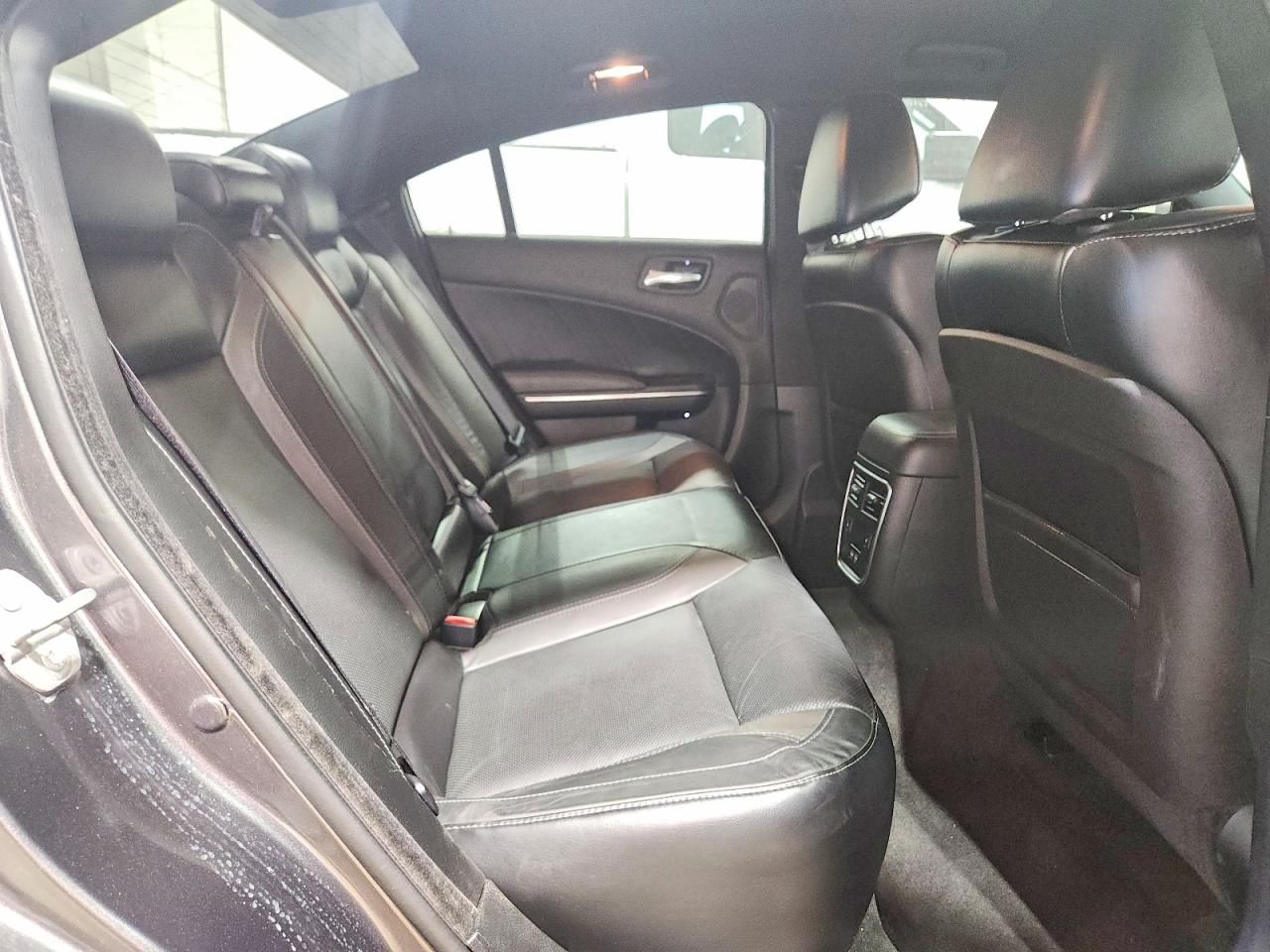 2016 Dodge Charger sxt