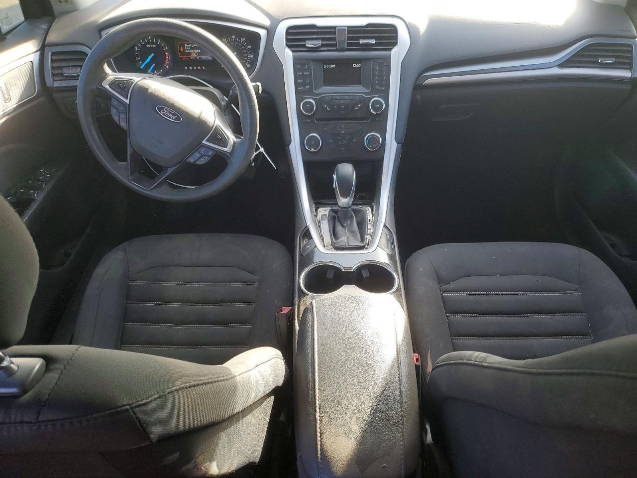 2015 Ford Fusion se