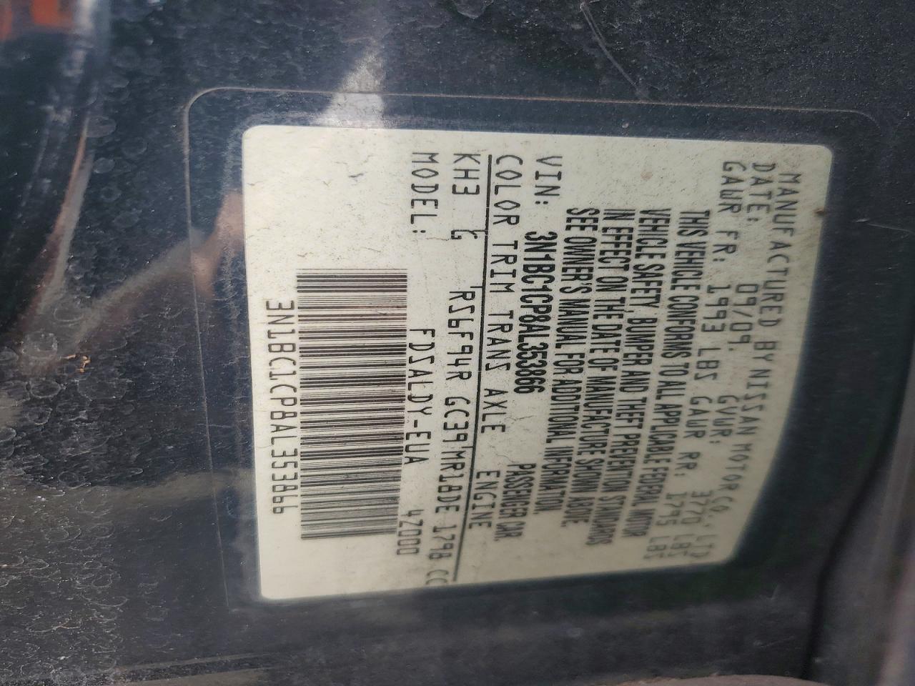 2010 Nissan Versa s