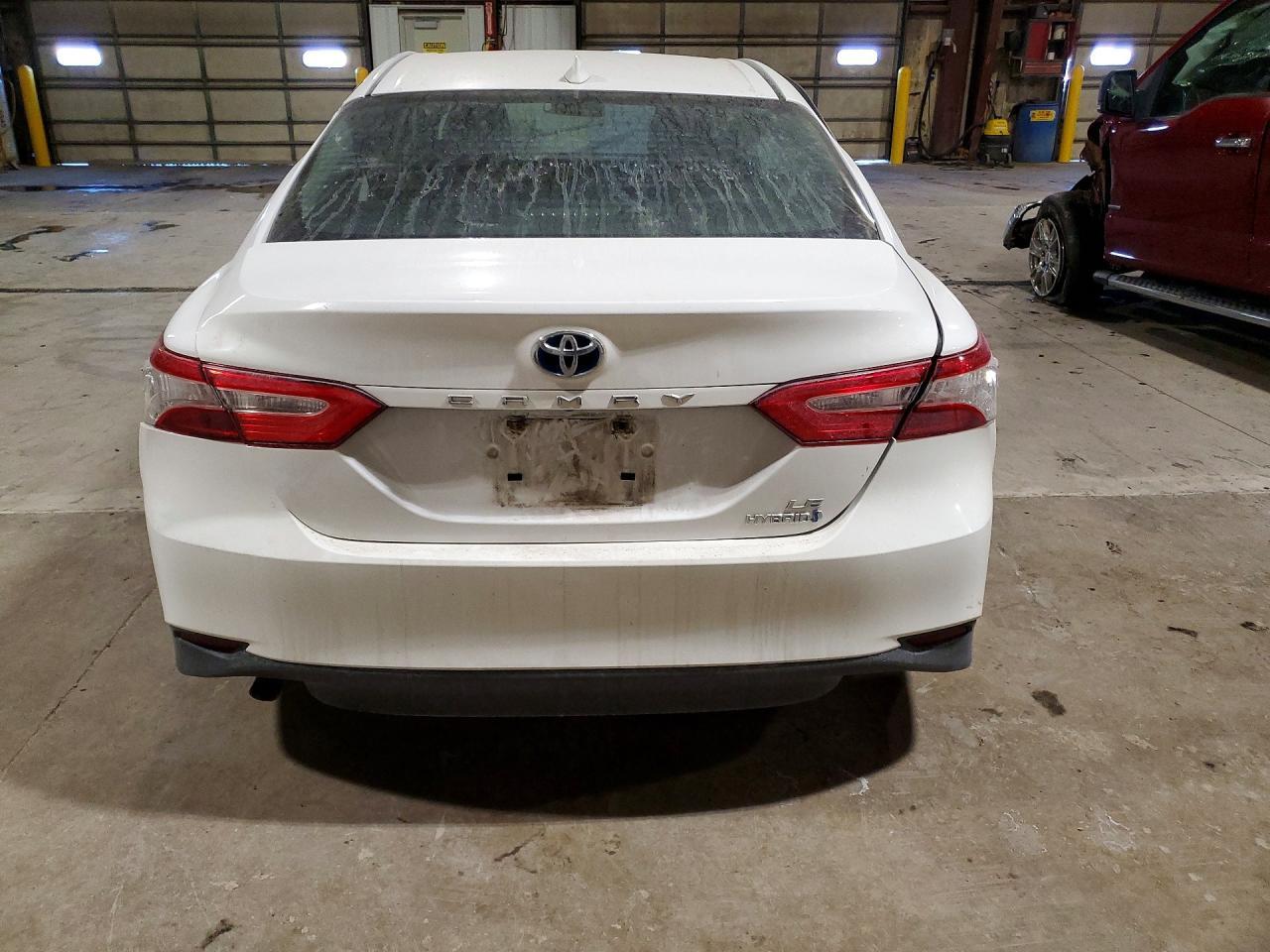 2019 Toyota Camry le