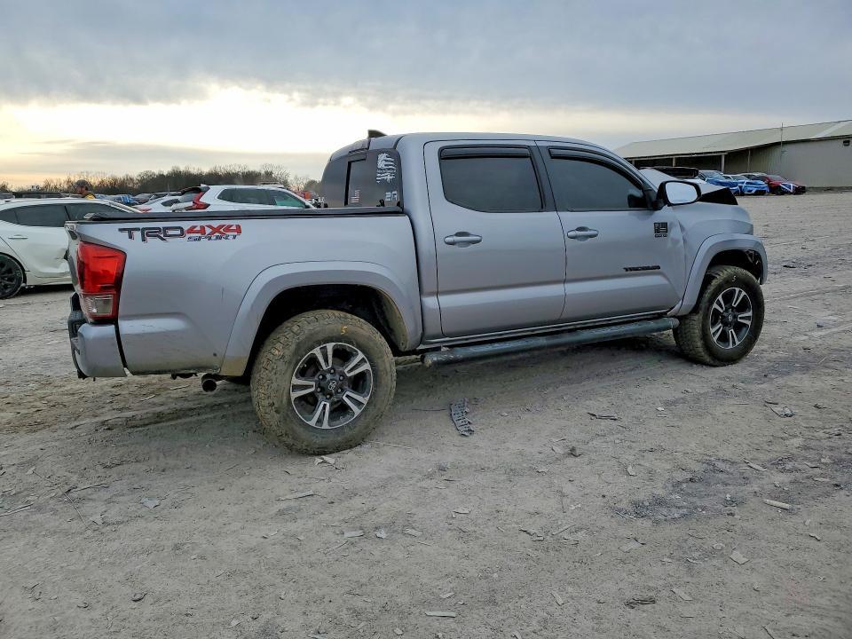2017 Toyota Tacoma TRD Sport