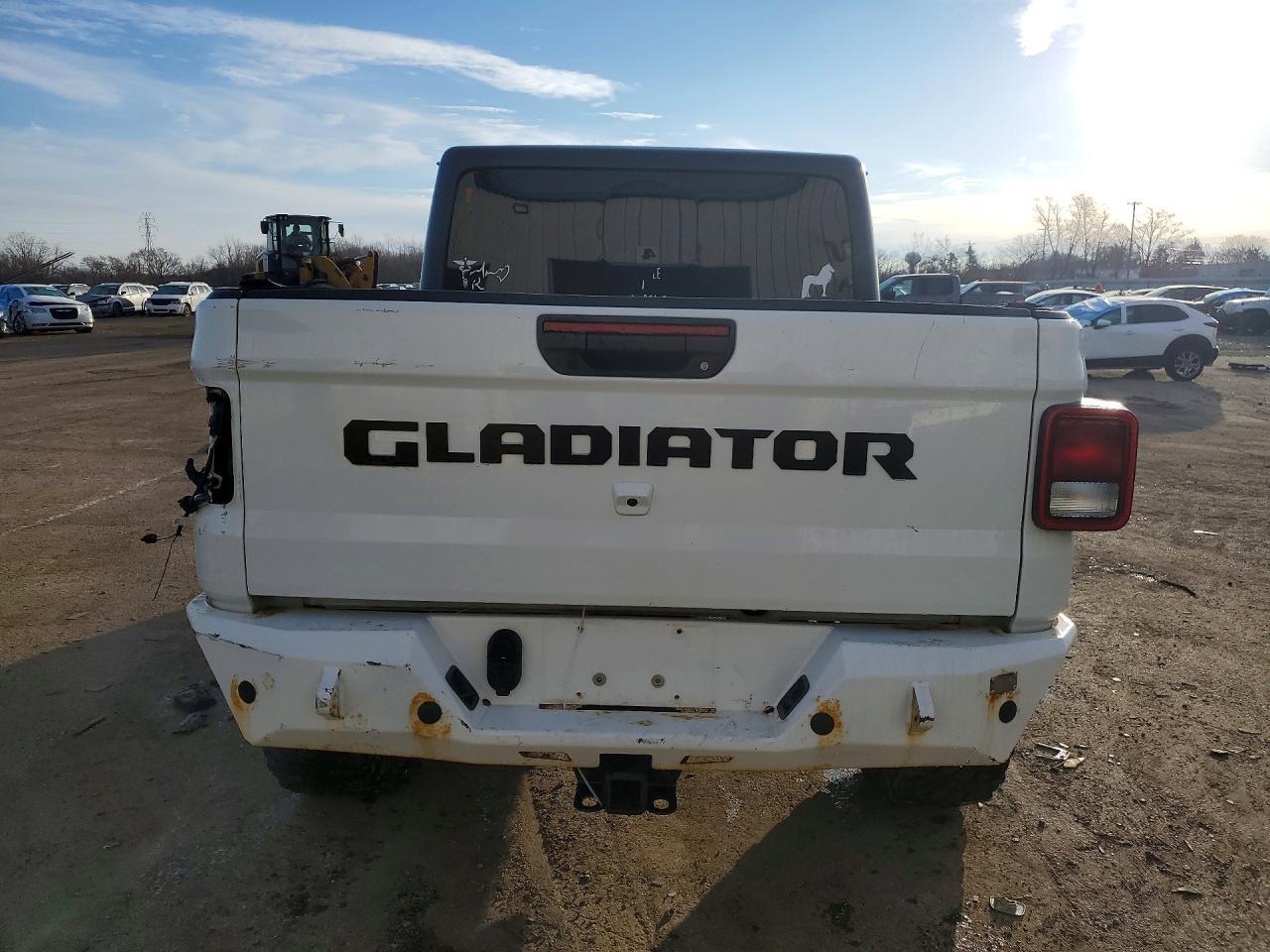 2020 Jeep Gladiator Sport