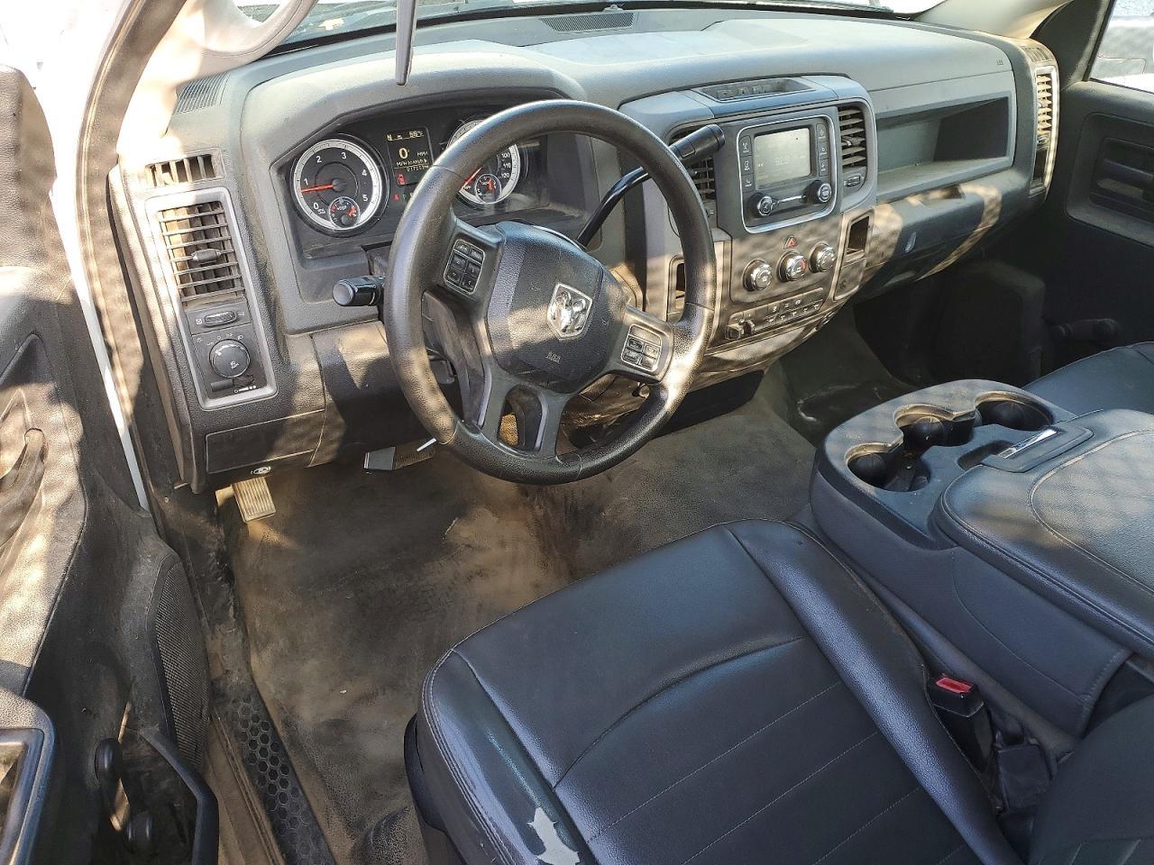 2014 Dodge RAM 5500 Flatbed Truck