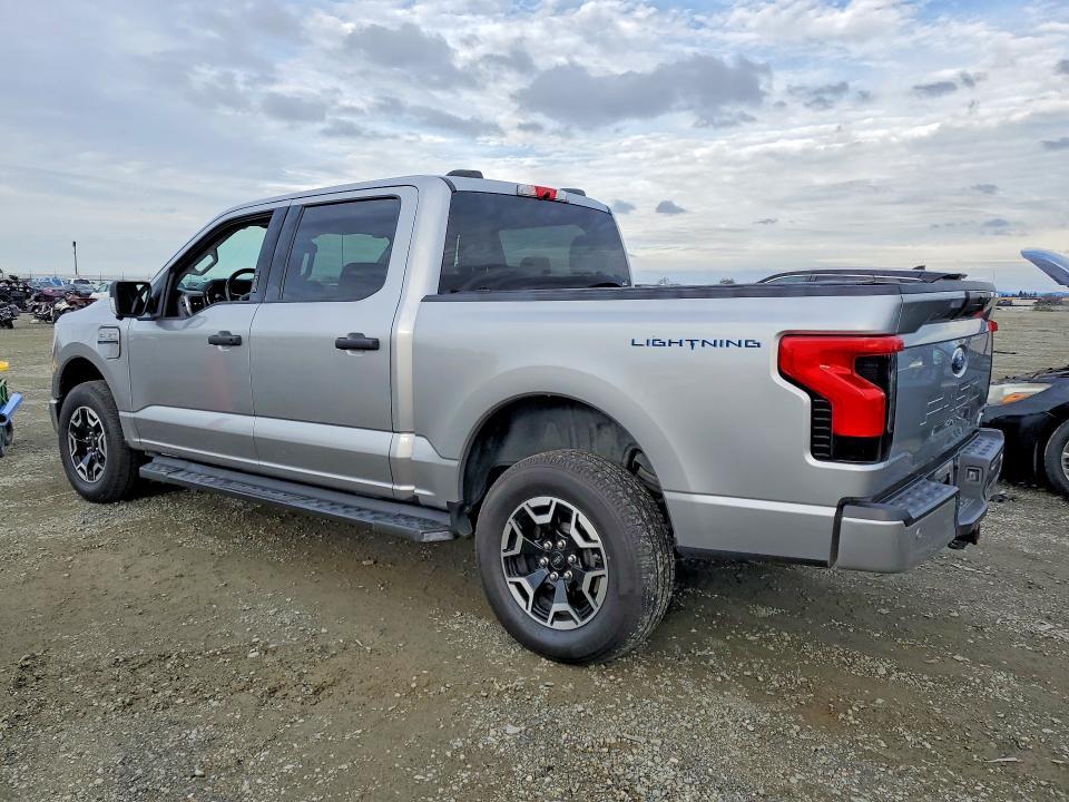2023 Ford F150 Lightning PRO