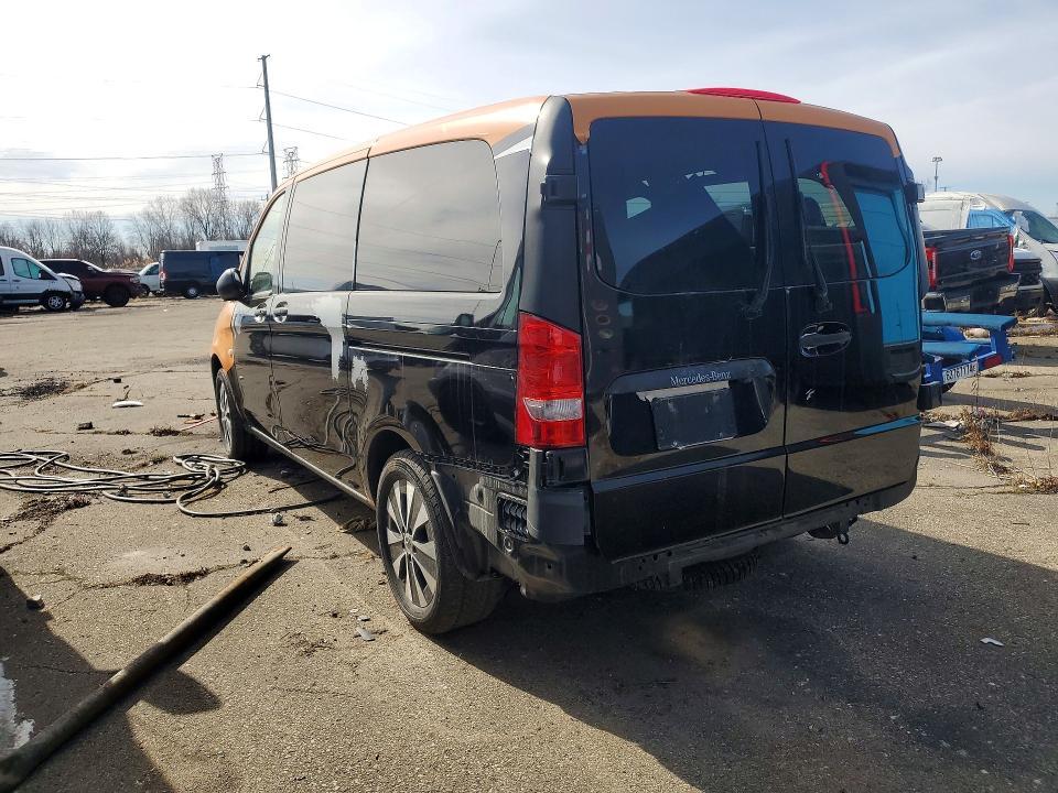 2023 Mercedes-Benz Metris