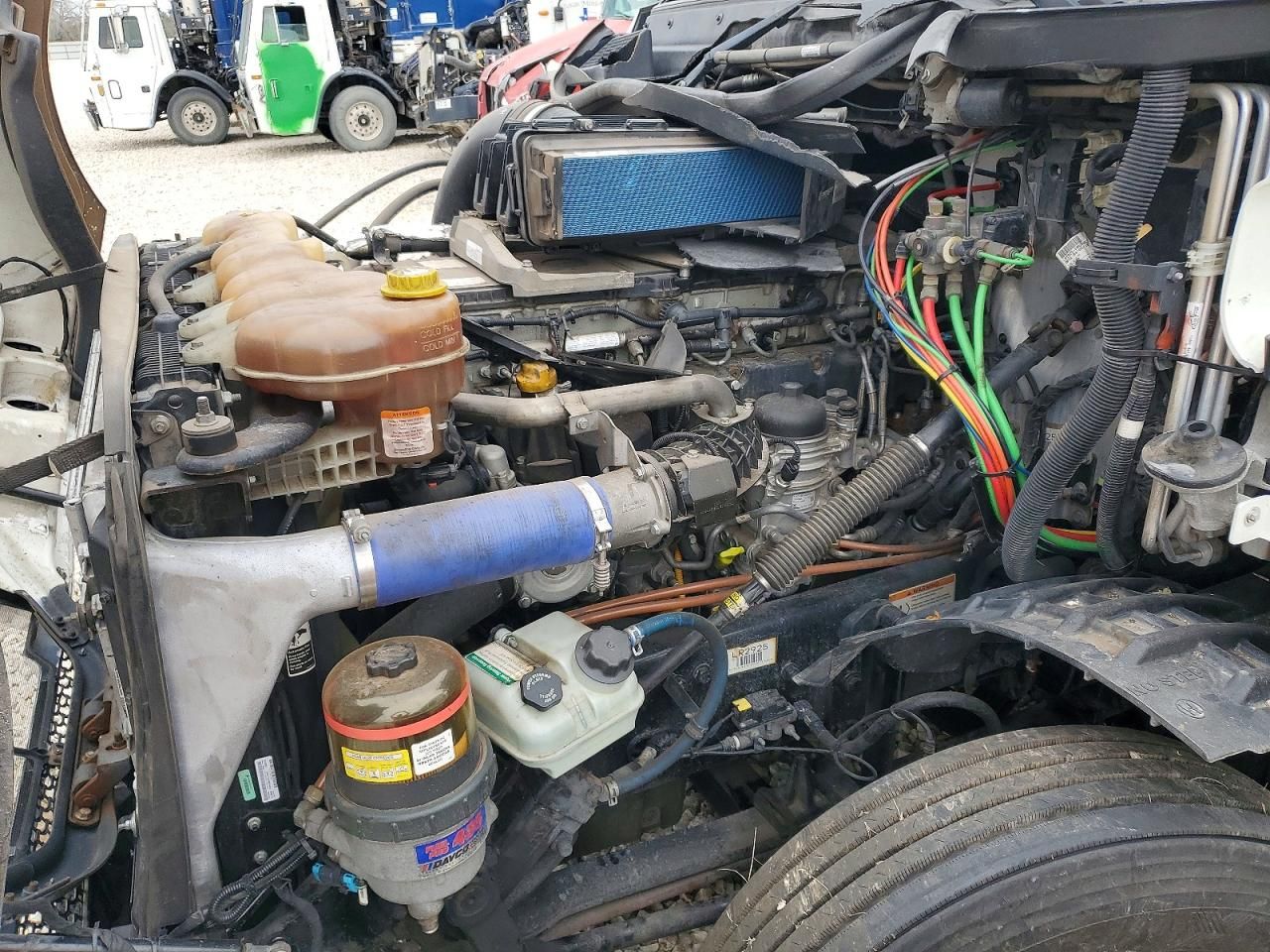 2020 Freightliner Cascadia 126