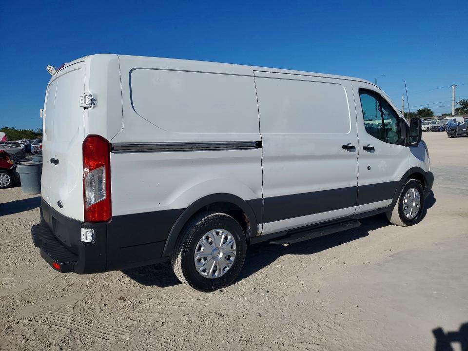 2015 Ford Transit 150 Delivery van