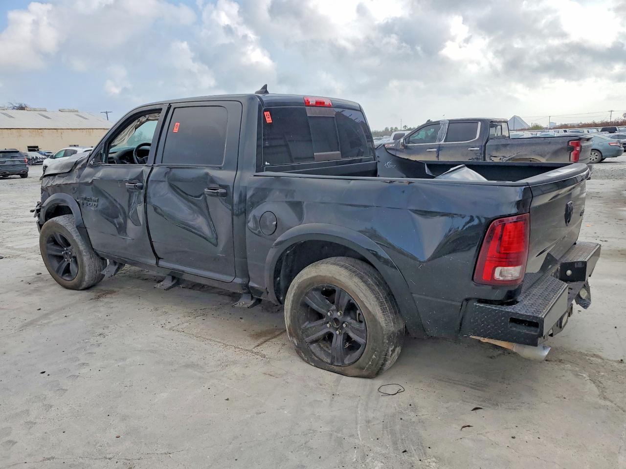 2016 Dodge RAM 1500 Sport